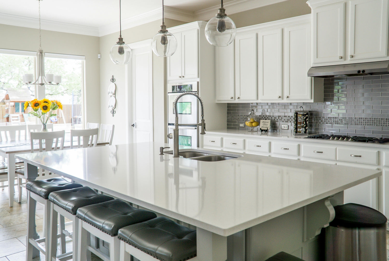Kitchen & Dining Room